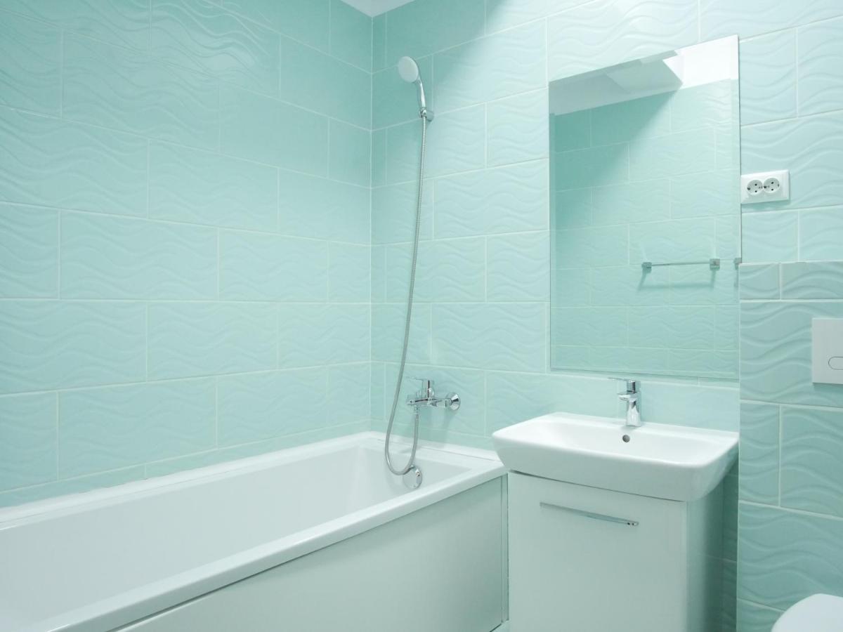 Re Dowtown Apartments - Palas Mall Studio Iasi Extérieur photo